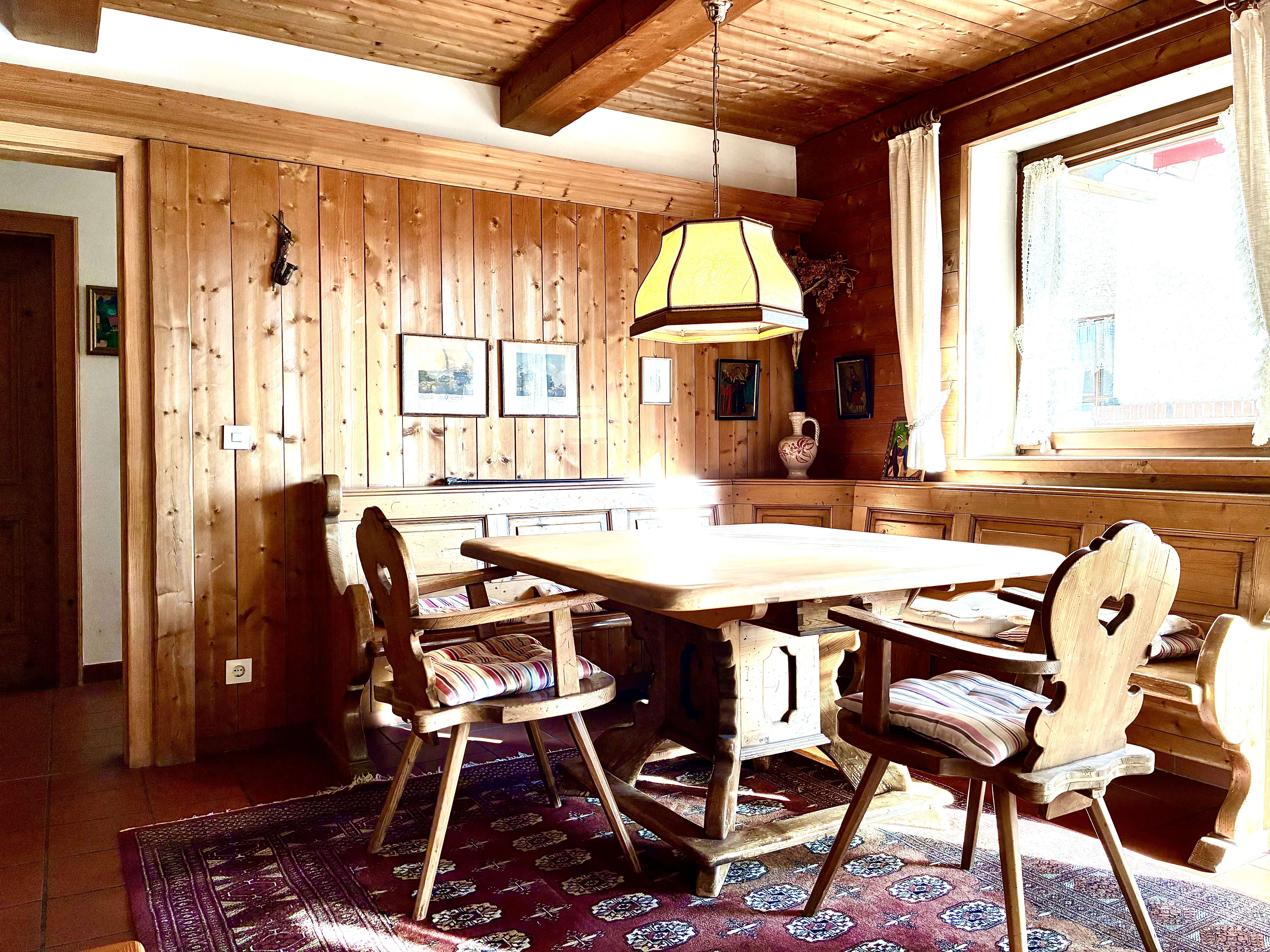 Immobilie in Kröning - Repräsentatives Einfamilienhaus mit viel Potential - Nähe Landshut - mit Glasfaser - Bild 5