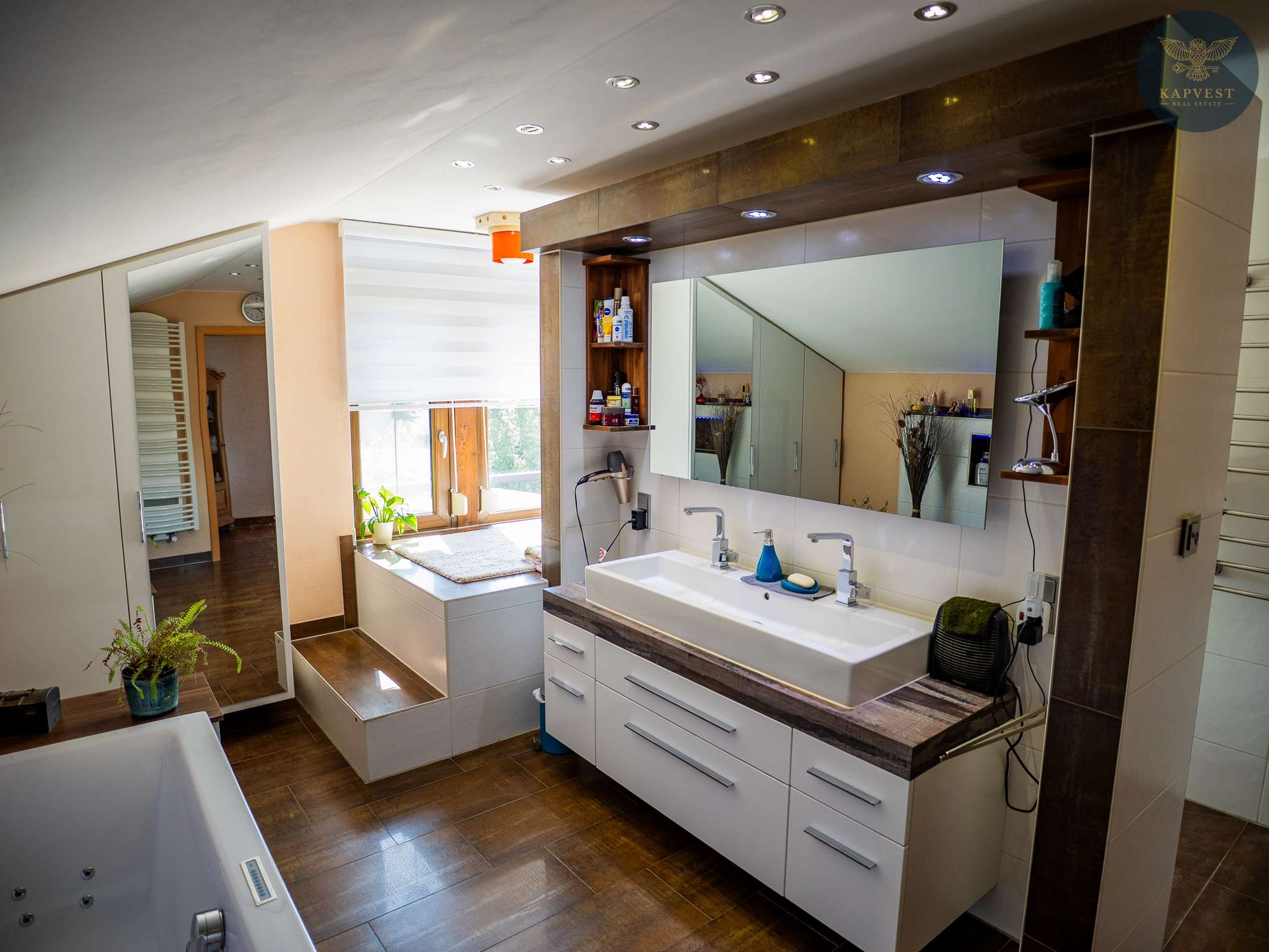 Immobilie in Pilsting - Beeindruckendes Einfamilienhaus in Stil und Größe! - Bild 2