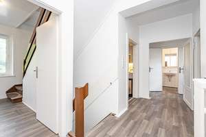 Sonntagsbesichtigung! Mehrgenerationenhaus - viel Wohnfläche - großes Grundstück! Siedlung Eichkamp! – Die vollständige Adresse der Immobilie erhältst du vom Anbieter., 14055 Westend, Berlin – Vorschaubild 9