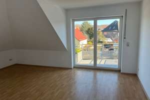 Bezugsfreies Dachgeschoss mit 2 Balkonen, EBK und attraktivem Grundriss – Ludwig-Quidde-Str. 9, 13127 Französisch Buchholz, Berlin – Vorschaubild 1