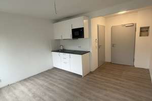 Modern kernsaniertes Apartment mit Einbauküche in Köln-Longerich