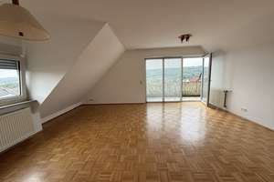 Charmante Dachgeschosswohnung im 3-Familienhaus mit großem Sonnenbalkon und unverbaubarem Weitblick
 – Die vollständige Adresse der Immobilie erhältst du vom Anbieter., 58089 Wehringhausen, Hagen – Vorschaubild 6