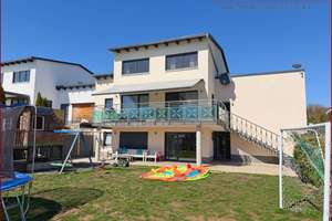 Top Modernes Familienhaus mit Smarthome, Solar, Starlink, Wallbox und Weitblick über Burglengenf. – Die vollständige Adresse der Immobilie erhältst du vom Anbieter., 93133 Burglengenfeld – Vorschaubild 26