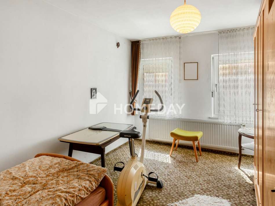1. OG Kinderzimmer 1 1