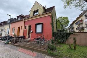 Attraktives Reihenendhaus mit Garten in Bremen-Huchting – Die vollständige Adresse der Immobilie erhältst du vom Anbieter., 28201 Huckelriede, Bremen – Vorschaubild 4
