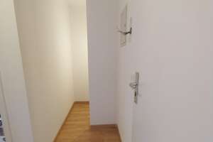 Wohnen mit Charakter: Helle 1,5-Zimmer-Wohnung in Ludwigsburg – Landäckerstraße 3, 71642 Neckarweihingen, Ludwigsburg – Vorschaubild 15