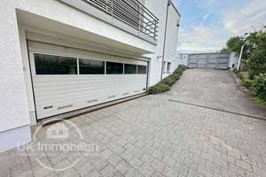 Unikat-Luxushaus mit Aufzug, Klima, Sauna, hausinterner Garage und und und – 60437 Nieder-Eschbach, Frankfurt am Main – Vorschaubild 7