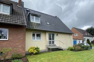 gepflegtes Zweifamilienwohnhaus in beliebter Wohnlage von Düren- Echtz zu verkaufen – Am Bilderstock 7, 52353 Echtz-Konzendorf, Düren – Vorschaubild 1
