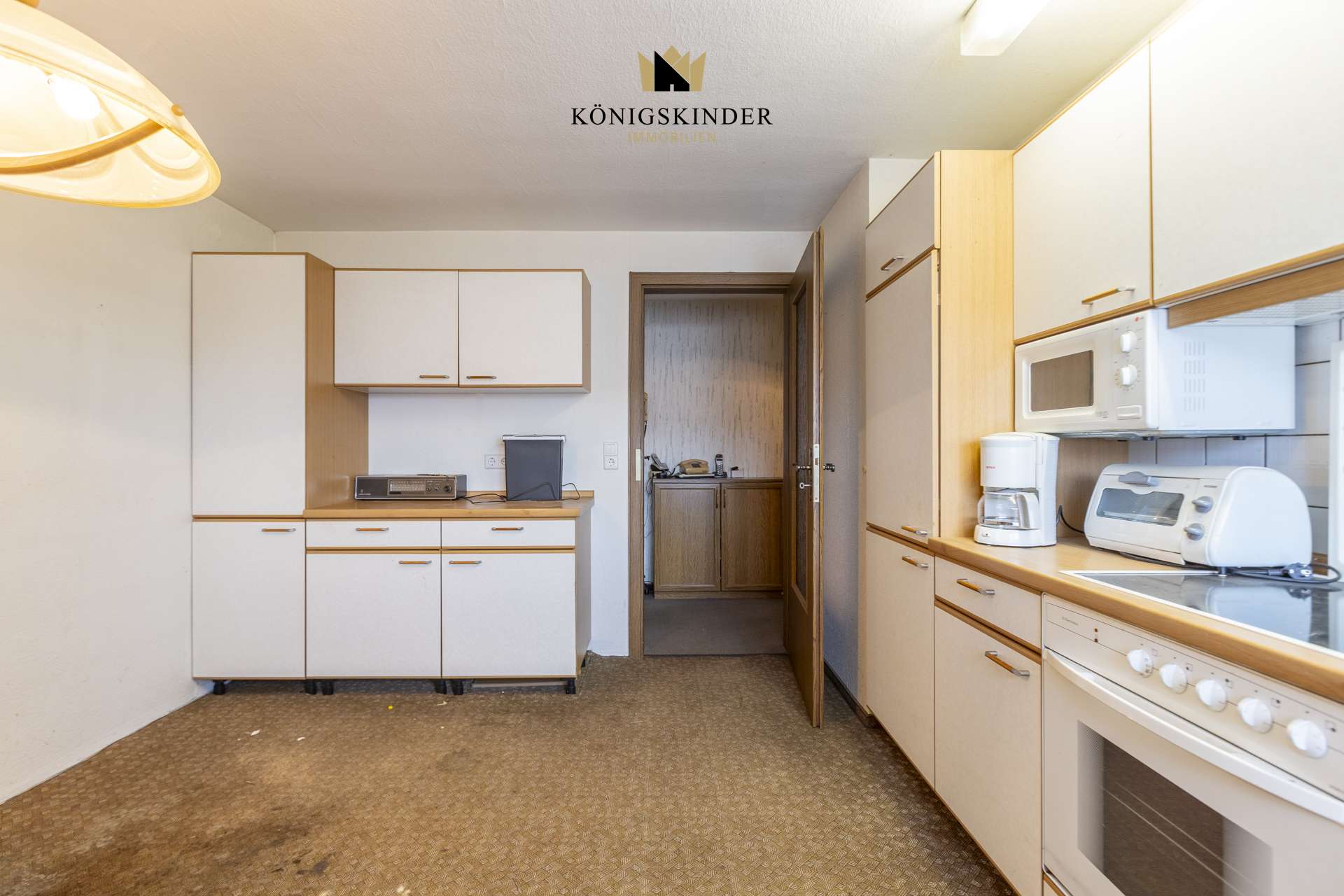 Immobilie in Renningen - Charmantes Zweifamilienhaus mit großem Garten und Potenzial in ruhiger Lage von Renningen-Malmsheim - Bild 6