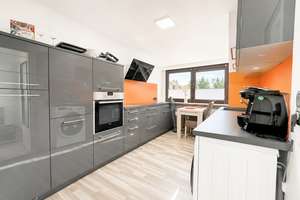 Helle 2-Zimmer-Wohnung in Nürnberg-Reichelsdorf mit Balkon, Stellplatz und Keller – Die vollständige Adresse der Immobilie erhältst du vom Anbieter., 90453 Reichelsdorf, Nürnberg – Vorschaubild 2