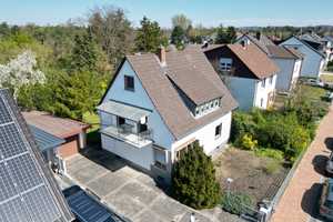 Freistehendes Zweifamilienhaus in ruhiger Feldrandlage, von Privat, provisionsfrei – Darmstadt-Dieburg (Kreis) – Vorschaubild 1