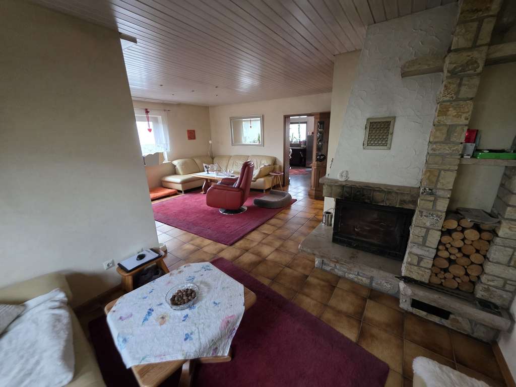 Immobilie in Iffezheim - +++ großes & charmantes 1-Familienhaus + Zwei Garagen + ruhige Lage von Iffezheim +++ - Bild 4