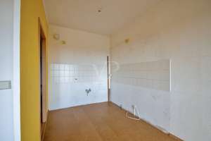 Dachgeschosswohnung mit Westbalkon, Stellplatz und Treppenlift – 99087 Roter Berg, Erfurt – Vorschaubild 4