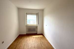 Exklusive 5-Zimmer-Wohnung in Kassel mit großzügiger Wohnfläche!
 – Die vollständige Adresse der Immobilie erhältst du vom Anbieter., 34125 Fasanenhof, Kassel – Vorschaubild 4
