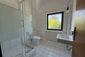Gemütliches Zuhause in Laurensberg: 4-Zimmer, Küche, Diele, 2 Bäder, Gäste-WC, Garten, Kamin – Die vollständige Adresse der Immobilie erhältst du vom Anbieter., 52072 Laurensberg (Statistischer Bezirk), Aachen – Vorschaubild 10