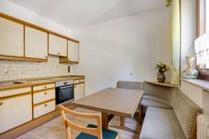 Familienfreundliches Reihenmittelhaus mit Garten, Garage und viel Potenzial in ruhiger Lage – Die vollständige Adresse der Immobilie erhältst du vom Anbieter., 56076 Pfaffendorfer Höhe, Koblenz – Vorschaubild 6