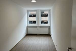 HANNOVER-ZENTRUM: NEU SANIERTE 3-Zimmer-Wohnung im 3.OG mit BALKON, NÄHE AEGI+MASCHSEE – Senior-Blumenberg-Gang 2, 30159 Mitte (Ortsteil), Hannover – Vorschaubild 30