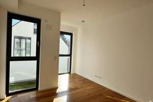 4 Rooms Family Maisonette for Sale in Berlin-Pankow  Private Garden, 3 Bedrooms 3 Bathrooms – Die vollständige Adresse der Immobilie erhältst du vom Anbieter., 13156 Niederschönhausen, Berlin – Vorschaubild 30