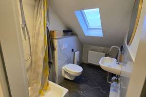 Helle und möbilierte 2-Zimmer Wohnung im 3. OG in Wuppertal-Vohwinkel – Marschallstraße 2, 42329 Vohwinkel, Wuppertal – Vorschaubild 8