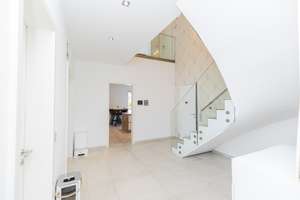 Exklusives Architektenhaus mit Einliegerwohnung, provisionsfrei vom Eigentümer - Offenbach-Waldheim – 63075 Mühlheimer Straße, Offenbach am Main – Vorschaubild 21