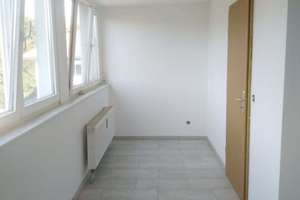 Schöne Wohnung in bester Lage nähe Uni-Klinik und Dölauer Heide – 6120 Heide-Süd, Halle (Saale) – Vorschaubild 8