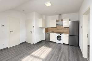🏡 Lichtdurchflutete 2-Zimmer-Wohnung mit großem Sonnenbalkon in Frankfurt-Bergen-Enkheim