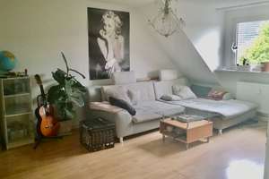 AttraktiveDachgeschosswohnung mit 2,5 Zimmern in ruhiger Seitenstraße von Essen-Fronhausen – Mommsenstraße 40, 45144 Frohnhausen, Essen – Vorschaubild 5