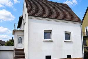 Freistehendes Einfamilienhaus in guter Lage von Kirkel -  Limbach
