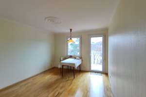 Helle 3-Zimmer Wohnung im 1. OG mit Balkon in Stuttgart West – Die vollständige Adresse der Immobilie erhältst du vom Anbieter., 70193 Hölderlinplatz, Stuttgart – Vorschaubild 2