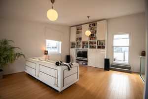 Property thumbnail 2