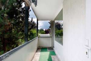 4 Zimmer mit großem Südbalkon und Blick ins Grüne, Bogenhausen – Die vollständige Adresse der Immobilie erhältst du vom Anbieter., 81927 Englschalking, München – Vorschaubild 19