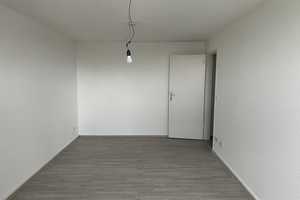 Gemütliche und ruhige 1-Zimmer-Dachgeschosswohnung in Heidelberg-Rohrbach – Heidelberg – Vorschaubild 2