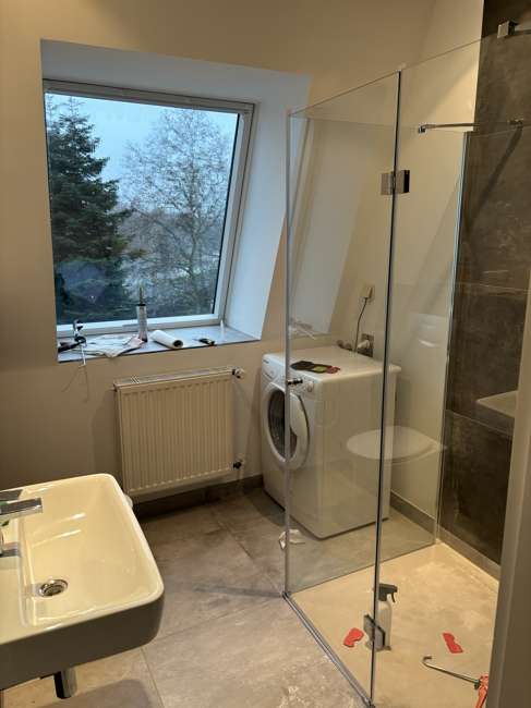 Immobilie in Frankfurt am Main - F-Hausen: Helle, sanierte  Single-Wohnung mit Gartennutzung, Einbauküche nahe U-Bahnstation - Bild 4