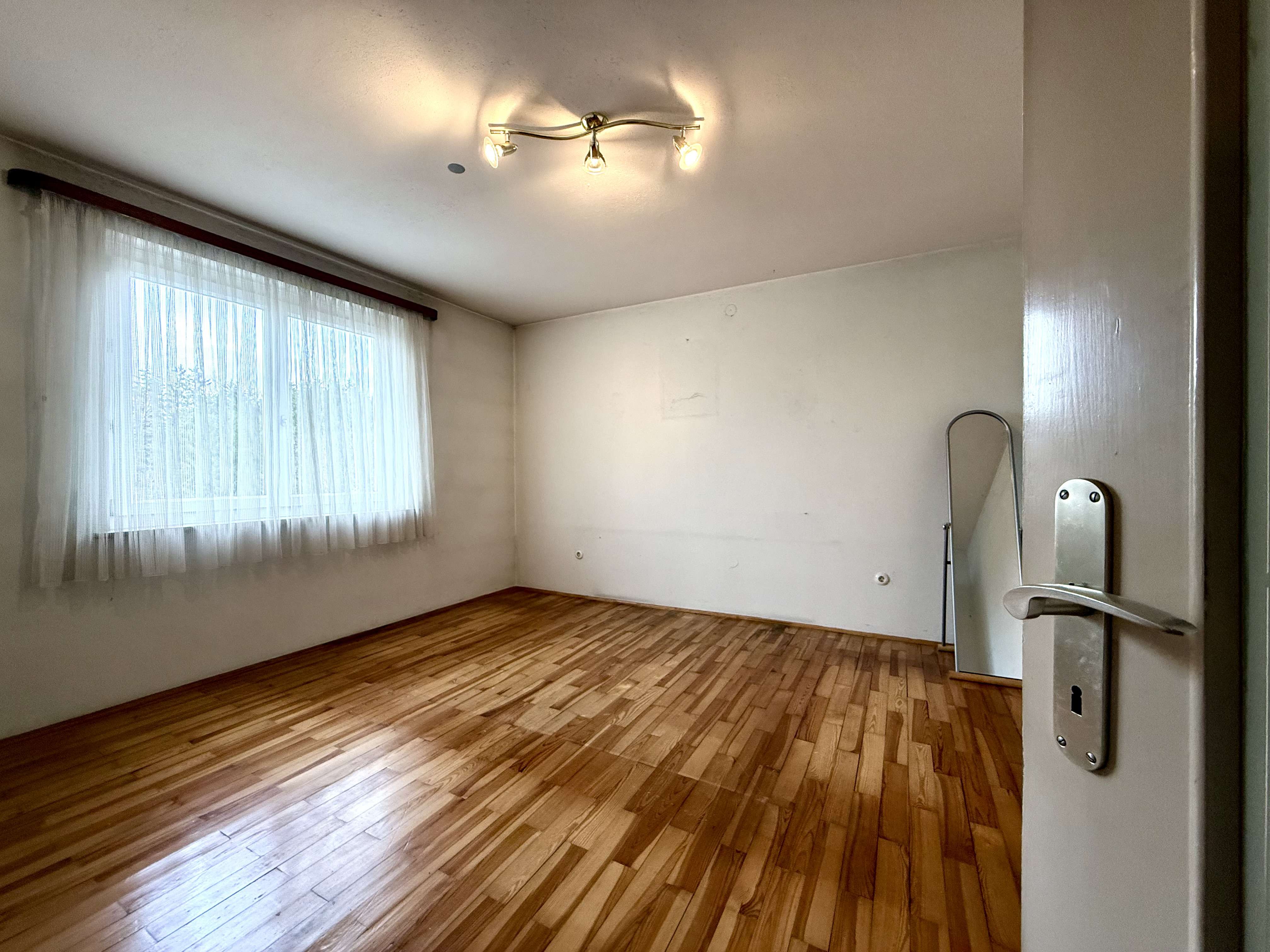 Immobilie in Geltendorf - Sanierungsobjekt in Top-Lage: Entwickeln, Gestalten, Werte schaffen - Bild 6