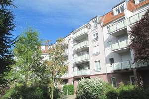 GEMÜTLICH, HELL UND KOMFORTABEL - MIT SONNIGEM BALKON UND LIFT! – Die vollständige Adresse der Immobilie erhältst du vom Anbieter., 1139 Mickten, Dresden – Vorschaubild 3