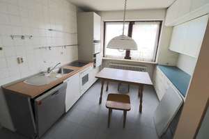 Kapitalanlage oder zur Eigennutzung -  Zweifamilienhaus mit Wintergarten, Balkon und großem Garten – Die vollständige Adresse der Immobilie erhältst du vom Anbieter., 84140 Gangkofen – Vorschaubild 4
