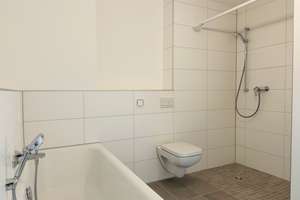 Neubaugebiet Hannover Kronsrode Einbauküche, Süd-Balkon, Gäste-WC, Fußbodenheizung, Lift, Keller, TG – Bärenbleek 4B, 30539 Bemerode, Hannover – Vorschaubild 9