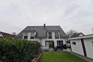 Geräumige, möblierte Doppelhaushälfte mit Garten, Pool und Kamin in ruhiger Lage - HH-Eidelstedt – 22523 Eidelstedt, Hamburg – Vorschaubild 25