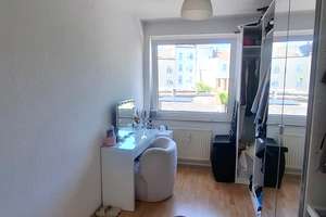 Ruhige Helle 4 Zimmerwohnung – Heerstraße 86, 40227 Oberbilk, Düsseldorf – Vorschaubild 3