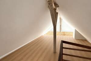 Wohnen mit Charakter: 3-Zimmer-Dachgeschosswohnung in Stuttgart – Die vollständige Adresse der Immobilie erhältst du vom Anbieter., 70374 Im Geiger, Stuttgart – Vorschaubild 10