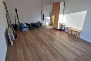 Uninahe 3-Zimmer Wohnung mit 2 Loggias und Tiefgaragenstellplatz – Jägerhofstraße 108A, 42119 Elberfeld, Wuppertal – Vorschaubild 4