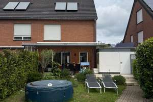 Gepflegte Doppelhaushälfte in Mönchengladbach-Wickrath – Zacharias-Spier-Straße 42, 41189 Wickrath-Mitte, Mönchengladbach – Vorschaubild 2