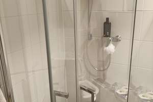Voll möbliertes Studentenapartment | 01.08.–30.09. | Option auf langfristige Übernahme – Steinhauser Straße 3, 81677 Steinhausen, München – Vorschaubild 5