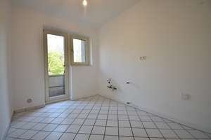 Frisch renoviert! Ideal geschnittene 3-Zimmer-Wohnung mit 2 Balkonen  – Paul-Bonatz-Straße 27, 40595 Garath, Düsseldorf – Vorschaubild 11