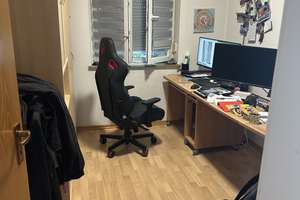 Charmantes Einfamilienhaus mit Garten, Garage und Stellplätzen in zentraler Lage von Waiblingen – Die vollständige Adresse der Immobilie erhältst du vom Anbieter., 71332 Waiblingen – Vorschaubild 6