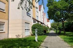 Eigentumswohnung im sehr grün angelegten Wohnpark mit Balkon & Stellplatz zu verkaufen – Die vollständige Adresse der Immobilie erhältst du vom Anbieter., 1219 Strehlen, Dresden – Vorschaubild 10