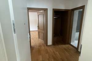 Charmante Wohnung mit Loggia und Blick ins Grüne im beliebten Essen-Fulerum – Die vollständige Adresse der Immobilie erhältst du vom Anbieter., 45149 Fulerum, Essen – Vorschaubild 2