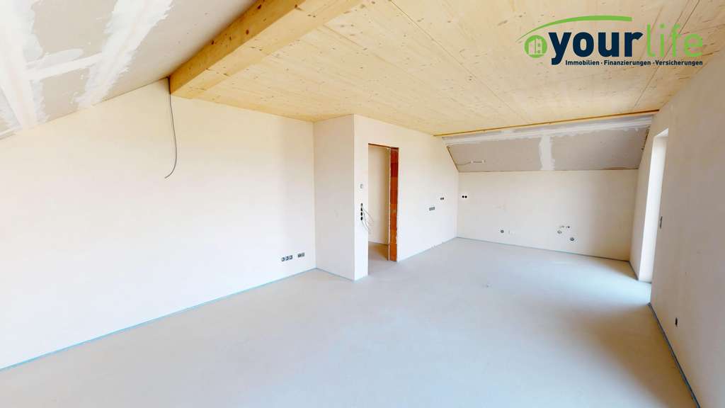 Immobilie in Kirchheim in Schwaben - KfW 40 Neubau-Dachgeschosswohnung in Kirchheim i. Schwaben - Bild 2
