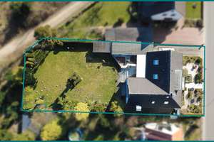 Ihr neues Zuhause: Großes Einfamilienhaus mit Einlieger-Appartement in begehrter Lage von OS-Hellern – Die vollständige Adresse der Immobilie erhältst du vom Anbieter., 49078 Hellern, Osnabrück – Vorschaubild 2