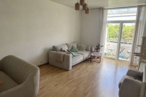 4-Zimmer-Altbau-Wohnung im Dichterviertel von Wiesbaden – Die vollständige Adresse der Immobilie erhältst du vom Anbieter., 65187 Südost, Wiesbaden – Vorschaubild 5